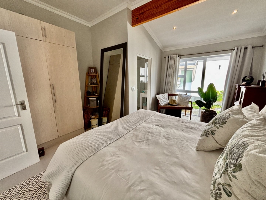 4 Bedroom Property for Sale in Gordons Bay Village Western Cape